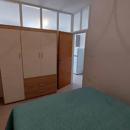 Apartament K & N - One Bedroom A2 *