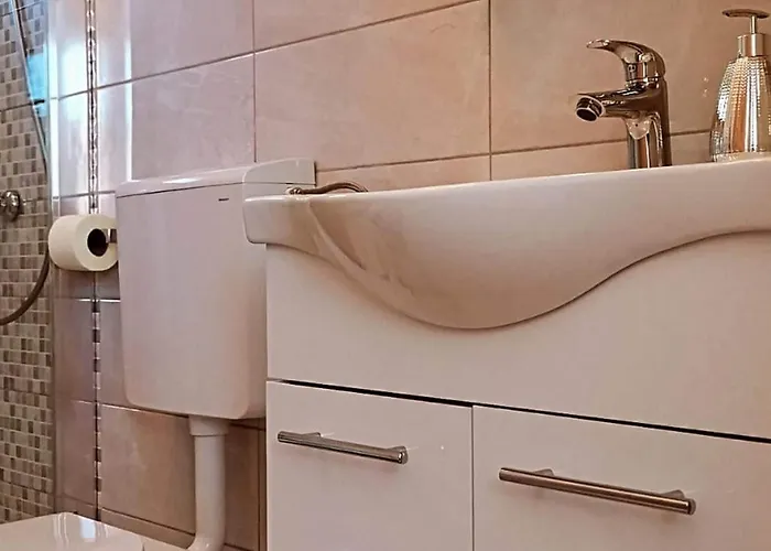 K & N - One Bedroom A2 Apartament Prižba
