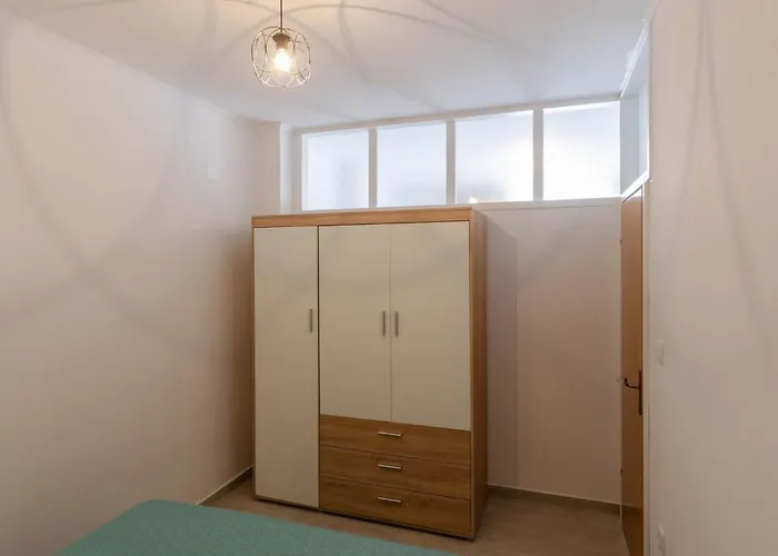 K & N - One Bedroom A2 Prižba