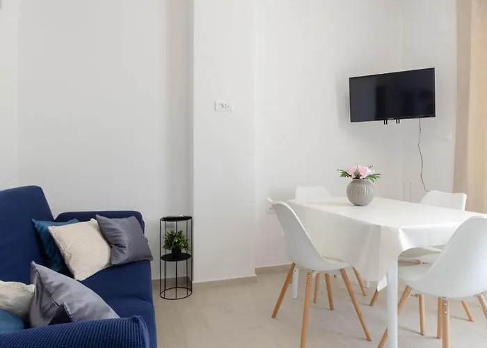 K & N - One Bedroom A2 Lejlighed *